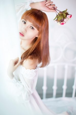 成色18K1.8811.7V18K1.8811.7V